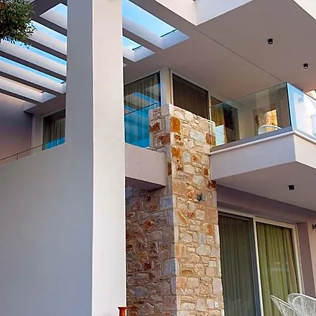 Ceramio 4* لايميناس
