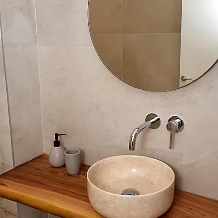 فندق Ceramio لايميناس